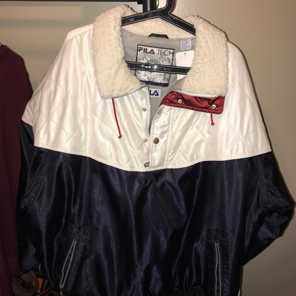 Fila Tech Men’s Biella Italia Half Zip Winter Coat Fila Tech Men’s Biella Italia Half Zip Winter Coat
